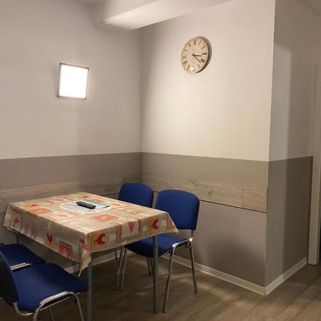Boardinghouse Oranienburg Appartement Buitenkant foto