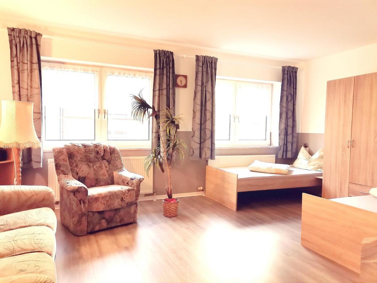 Boardinghouse Oranienburg Appartement Buitenkant foto