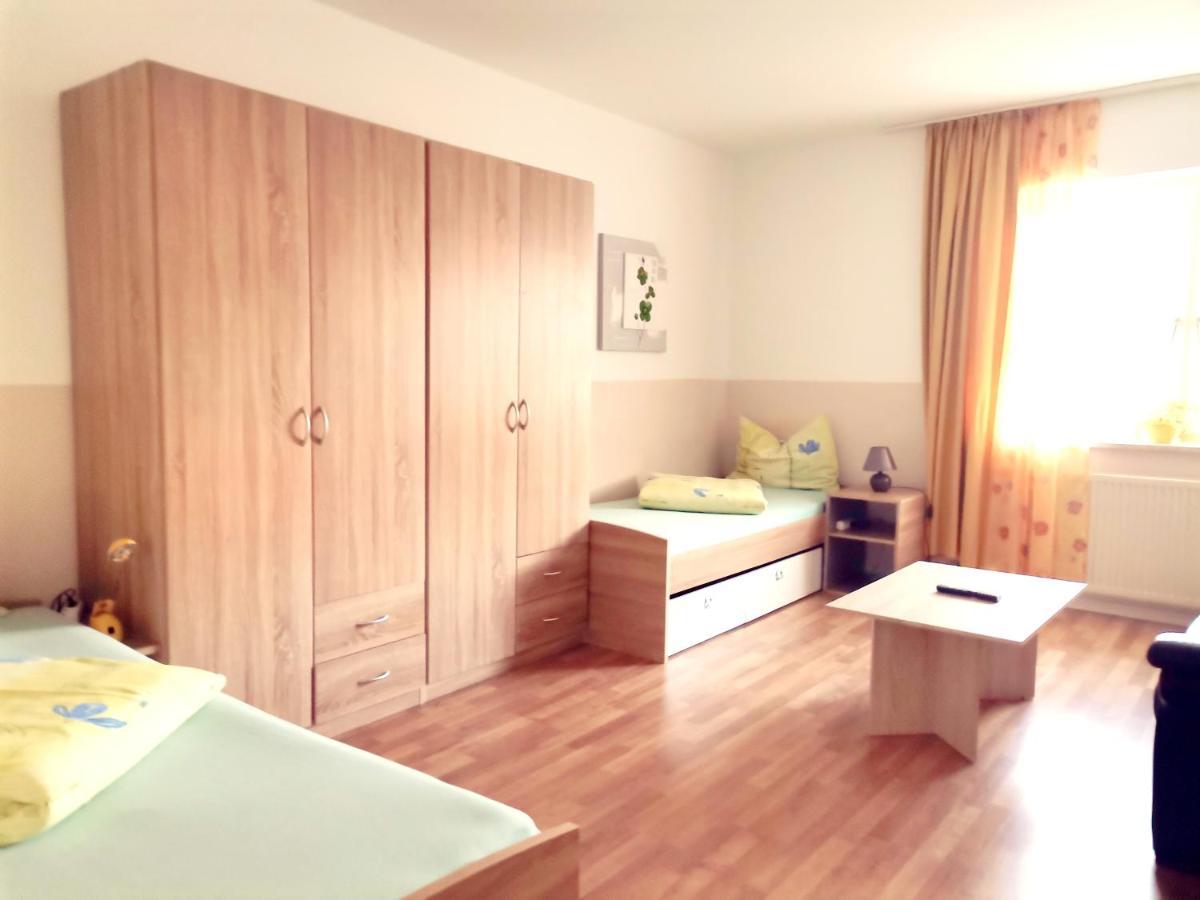 Boardinghouse Oranienburg Appartement Buitenkant foto