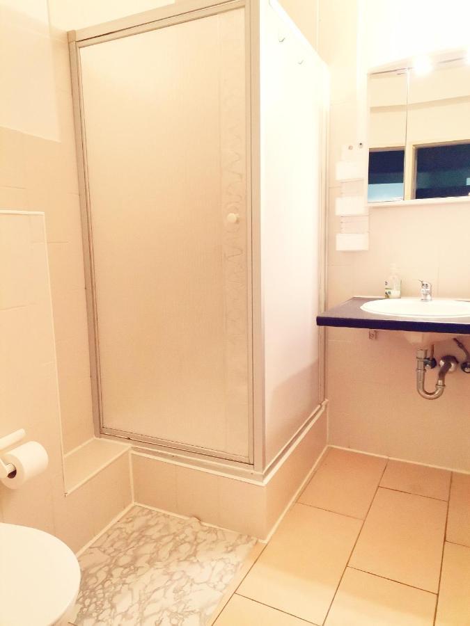 Boardinghouse Oranienburg Appartement Buitenkant foto